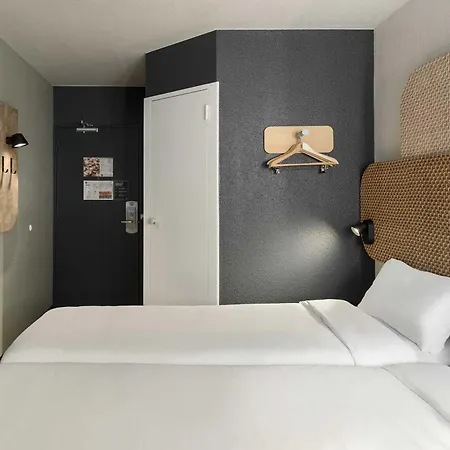 Hotel Cite De L'espace Hurel