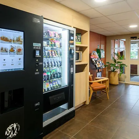 Hotel Cite De L'espace Hurel 2*