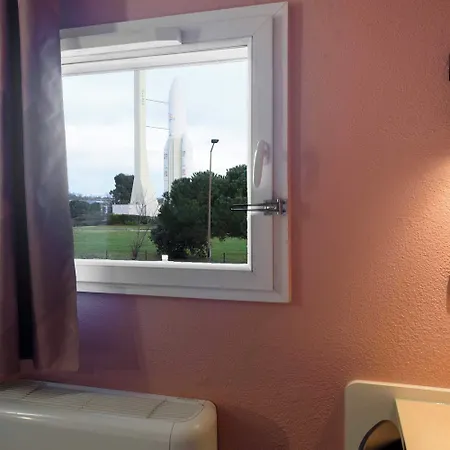 Cite De L'espace Hurel 2*