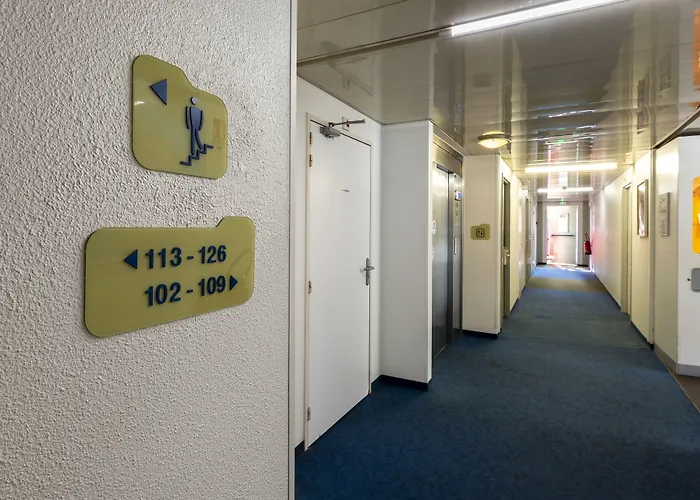 Cite De L'espace Hurel 2*