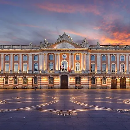 Cite De L'espace Hurel Toulouse