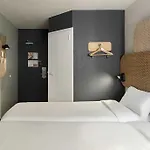 ホテル Cite De L'espace Hurel