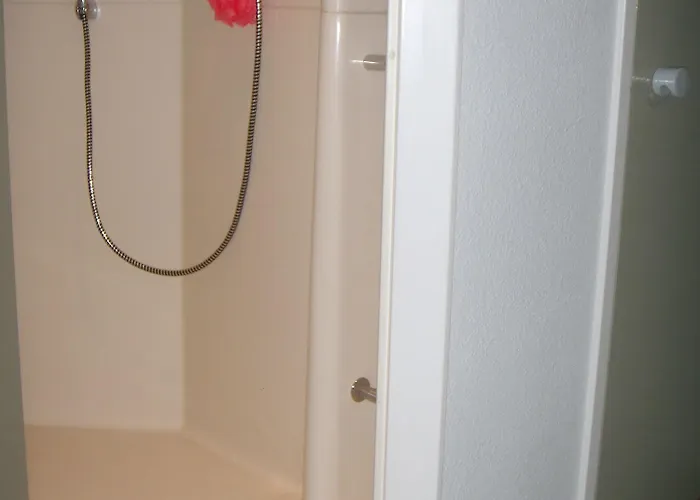 Cite De L'espace Hurel Отель 2*